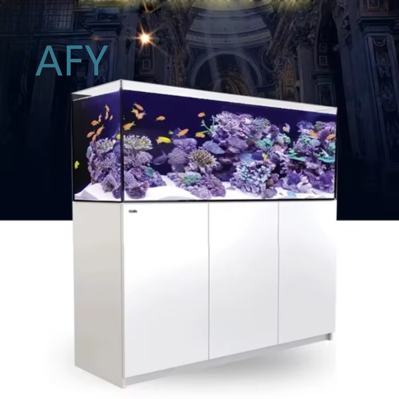 Aquarium réfrigéré en verre de - Aquarium Fish Restaurant avis et prix